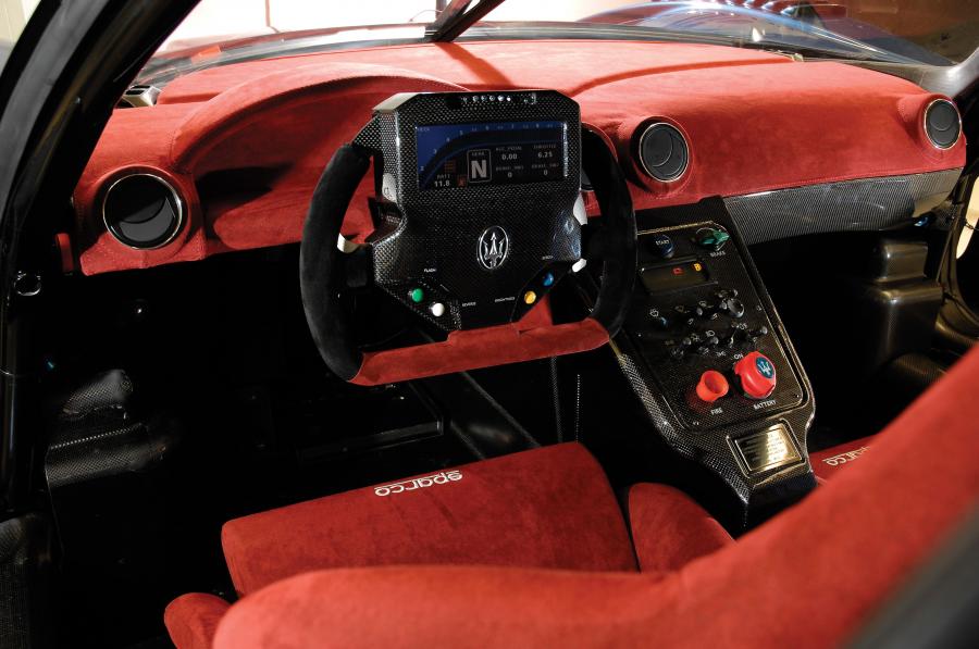  Maserati MC-12 Corse 2008 года  (фото 5 из 7)